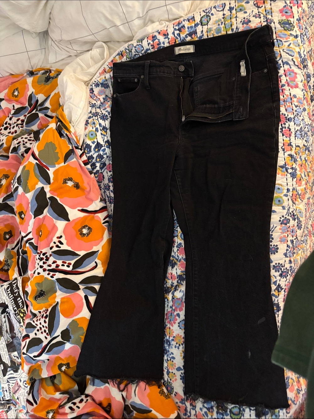 33 Madewell Black Flare Jeans